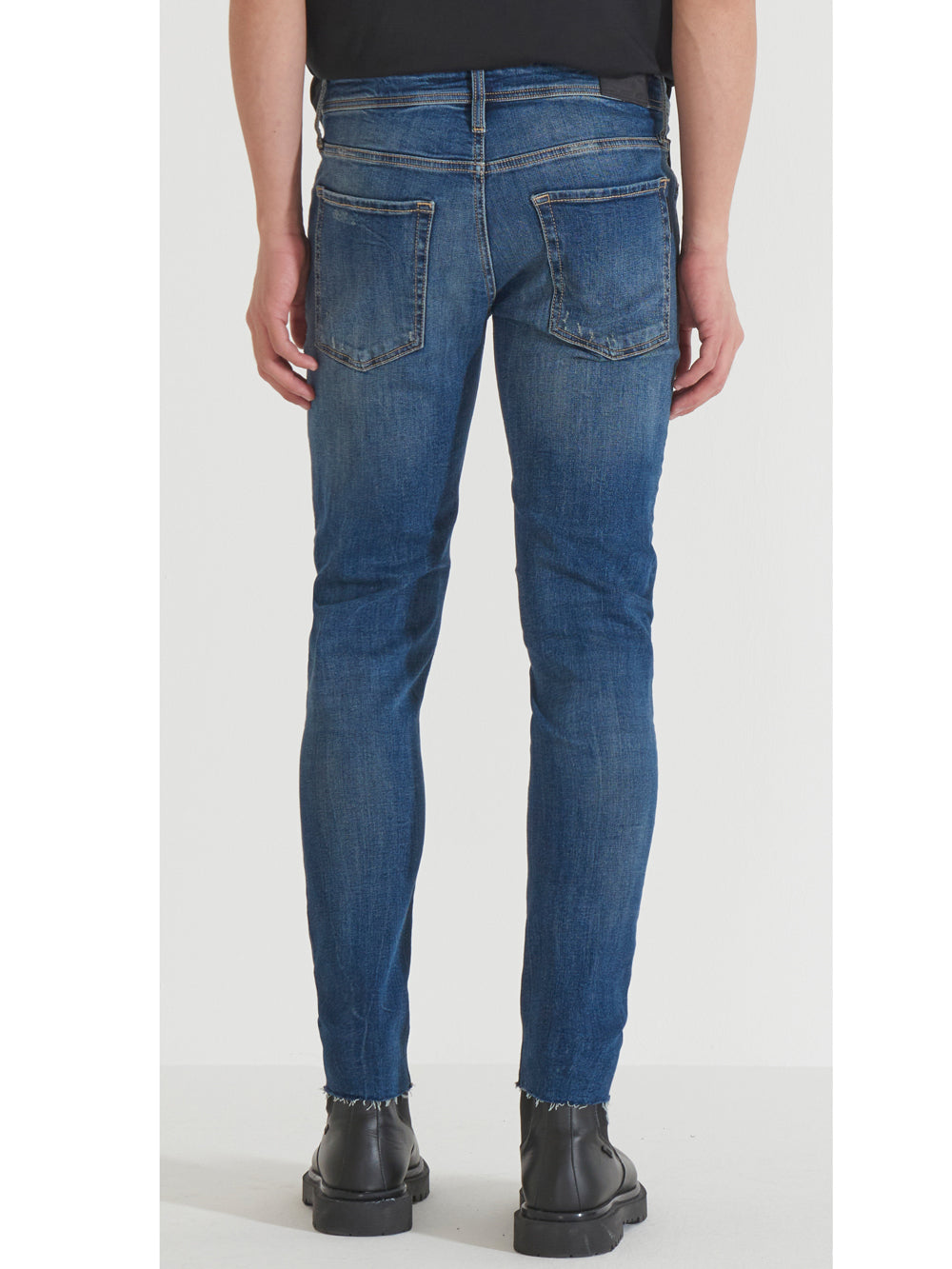 Jeans Uomo MMDT00244-FA7505377010 Blu