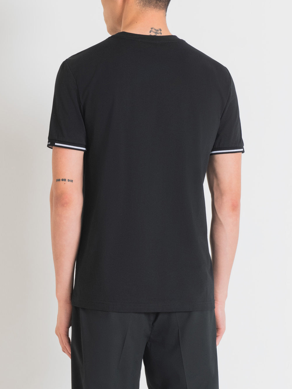 T-shirt Uomo MMKS02374 Nero